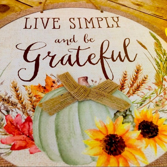 Farmhouse Live Simply and Be Grateful Sentiment Vintage Style Thanksgiving Sign - Picture 2 of 2